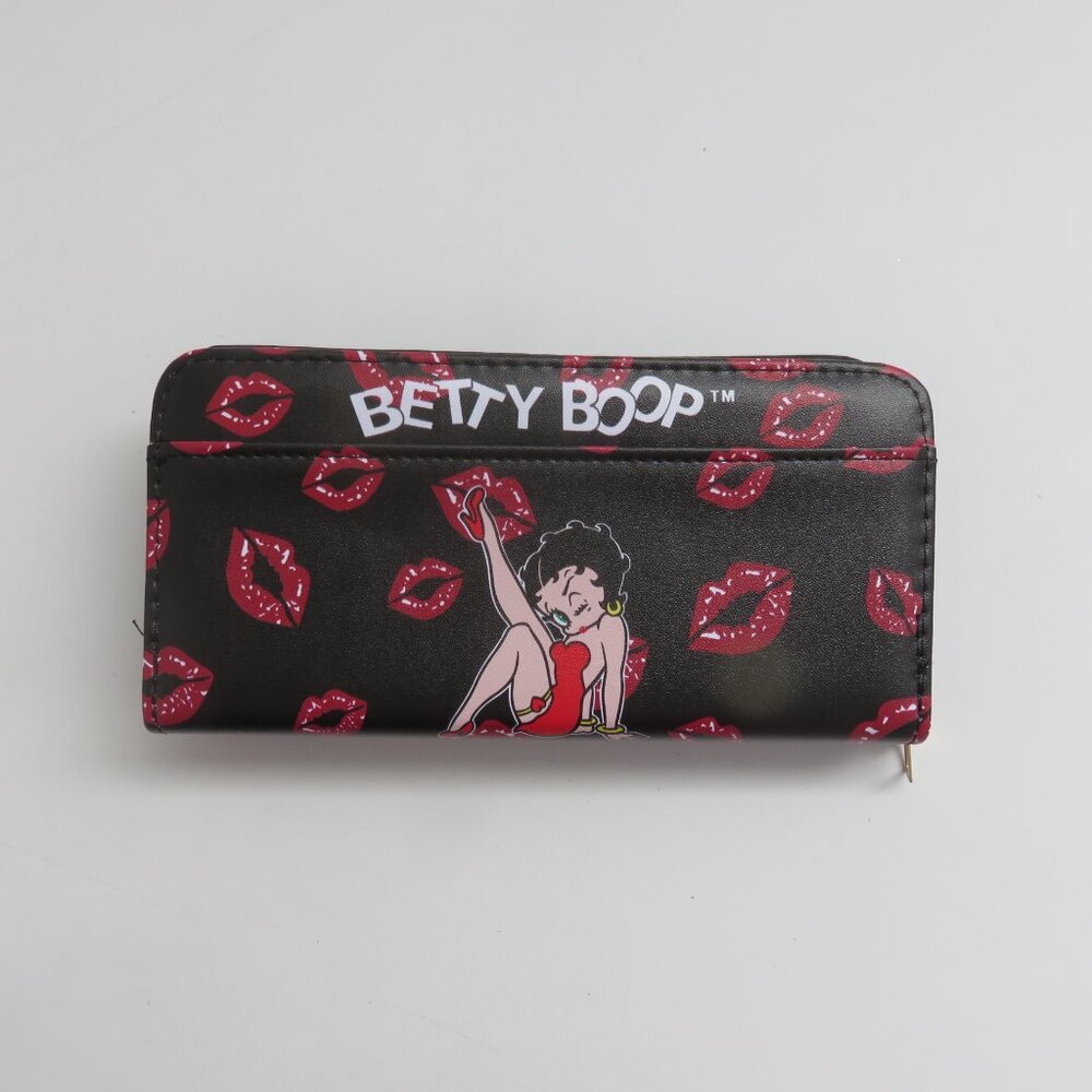 Betty Boop Black & Red Zip Wallet